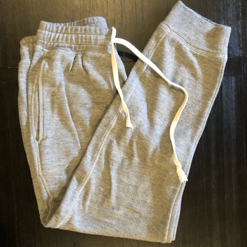 Express Pants - Picture 3 of 5